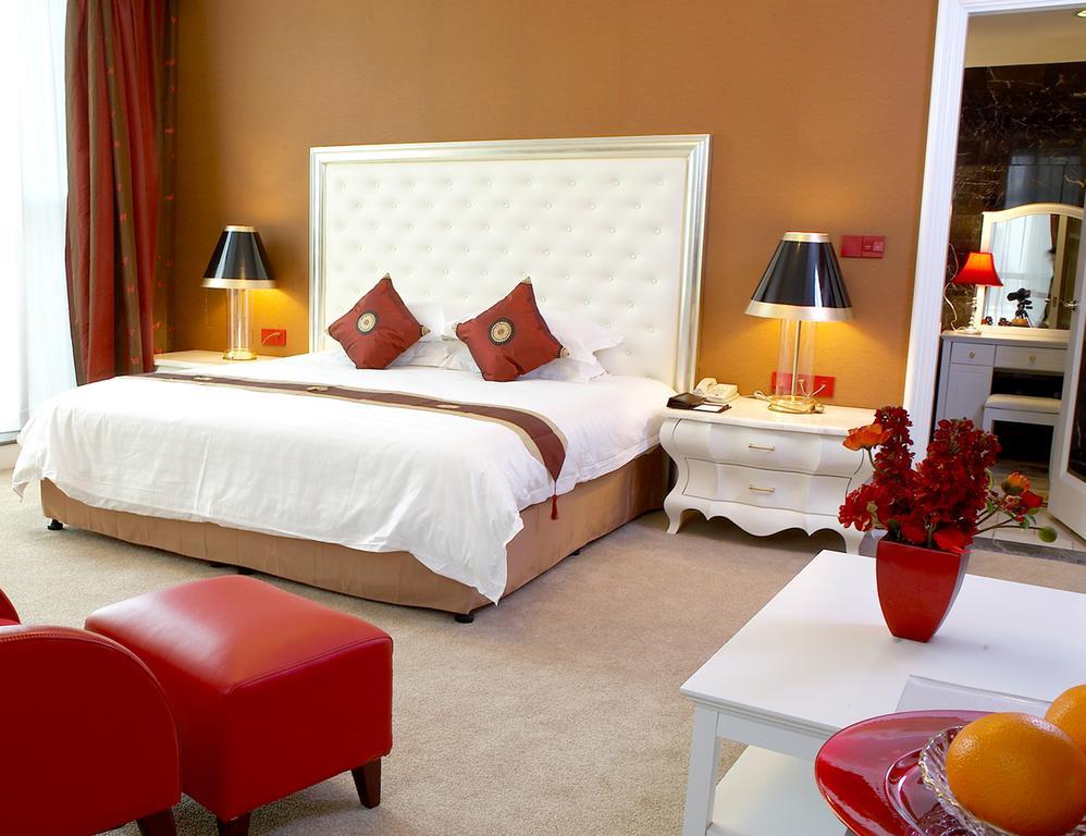 Mercure Shanghai Yu Garden Экстерьер фото